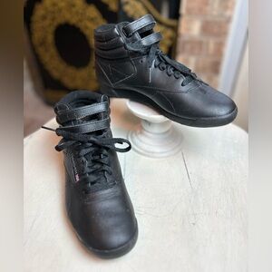 Reebok Men's Black Athletic High-Tops